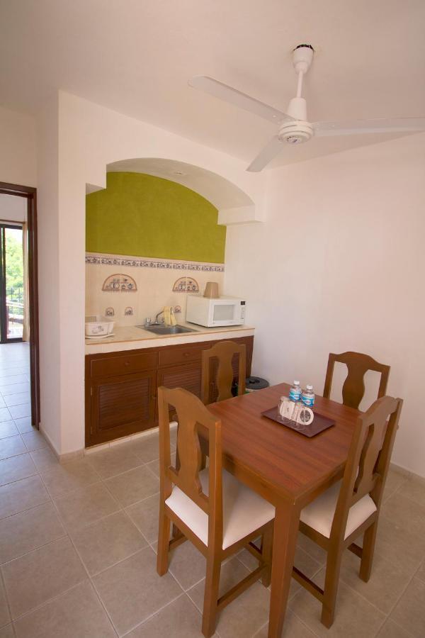 Chac Chi Hotel & Suites อิสลามูเฮเรส ภายนอก รูปภาพ